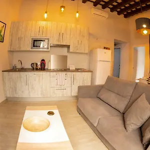 Poniente, íntimo Apartamento En El Corazón De Appartamento